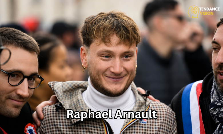 Raphaël Arnault